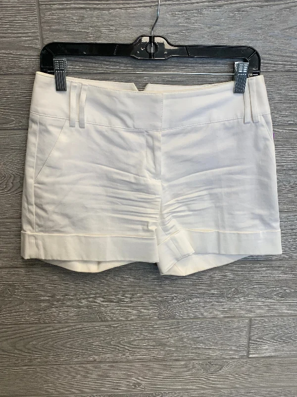 White Shorts Express, Size 0 Trendy Men's Oversized