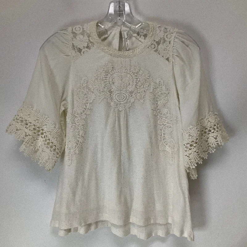 Top Short Sleeve By Anthropologie In White, Size: Xs Streetwear Style