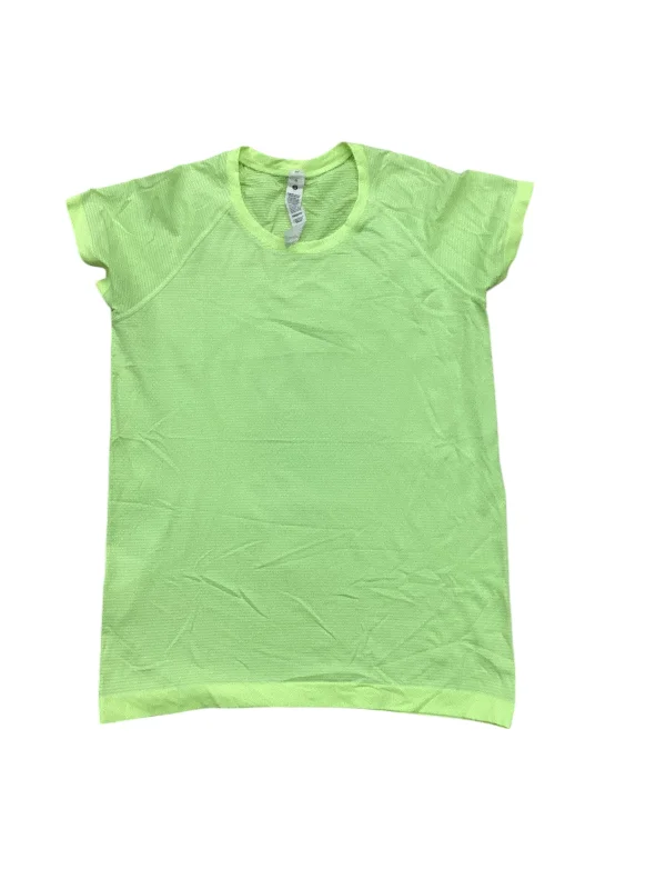 Athletic Top Short Sleeve By Lululemon In Green, Size: M Adventure