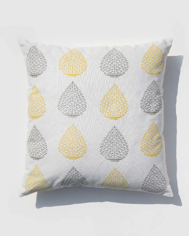 Roselle Buta Cushion Cover Street