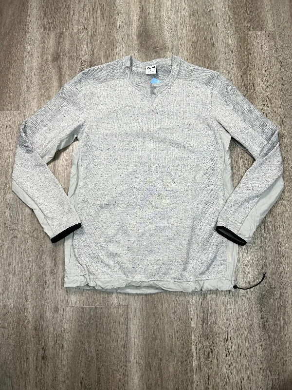 Athletic Top Long Sleeve Crewneck By Gym Shark In Grey, Size: M Practical Men's Quick