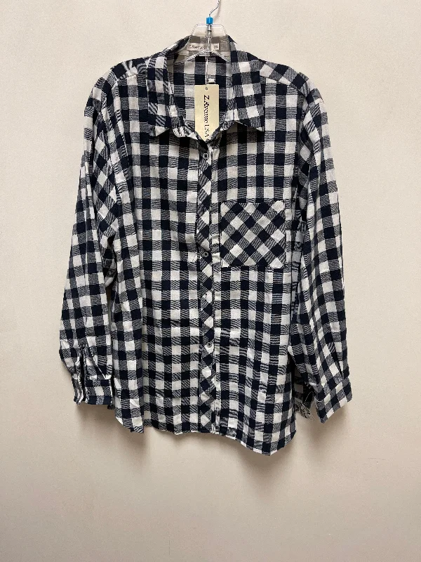 Top Long Sleeve By Clothes Mentor In Blue & White, Size: 2x Street