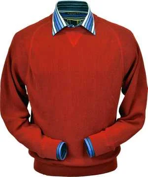 Peru Unlimited - Baby Alpaca Sweatshirt in Wisconsin Red Unique Men's Patch