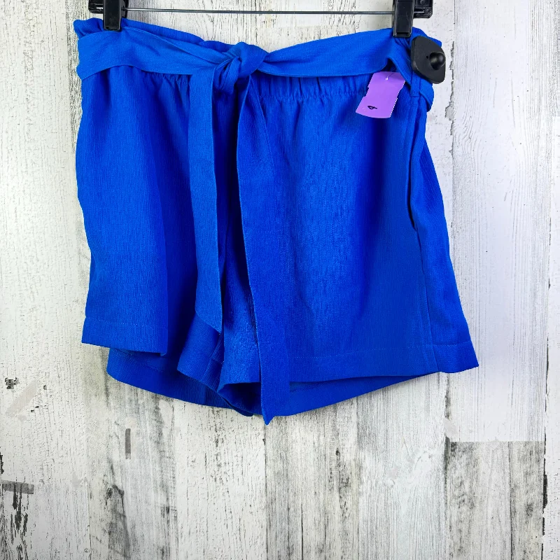 Blue Shorts Loft, Size 4 Artistic Men's Hand