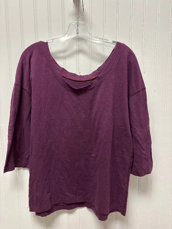 Athletic Top Short Sleeve By Lululemon In Purple, Size: M Vacation