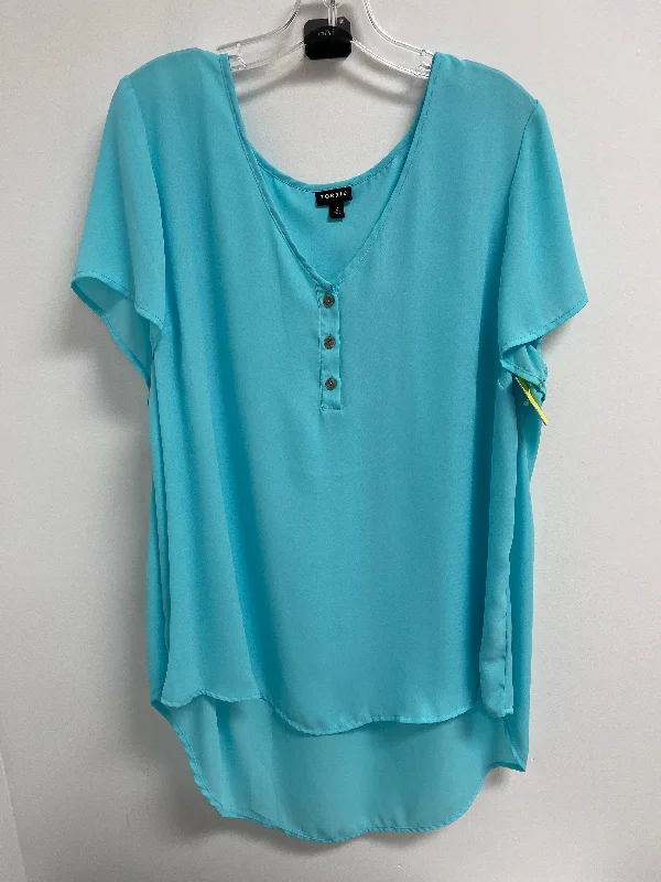 Top Short Sleeve By Torrid In Blue, Size: 2x Adventure