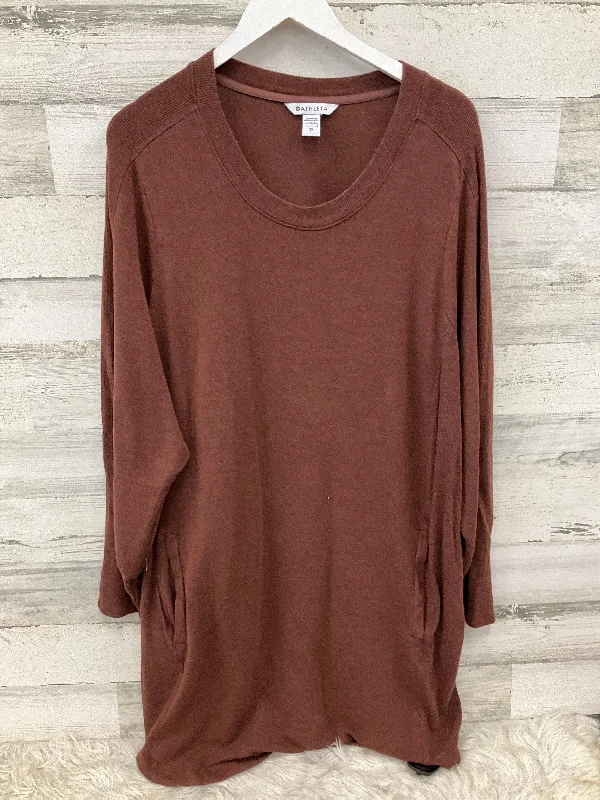 Tunic 3/4 Sleeve By Athleta In Brown, Size: 3x Modern Men's Geometric