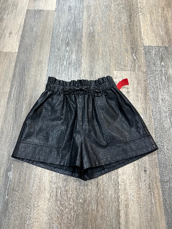 Black Shorts Clothes Mentor, Size S Vacation