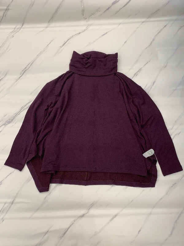 Athletic Top Long Sleeve Collar By Athleta In Maroon, Size: M Street