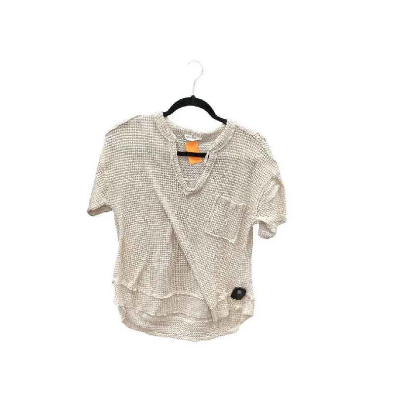 Top Short Sleeve By Clothes Mentor In Tan, Size: S Artistic Men's Avant