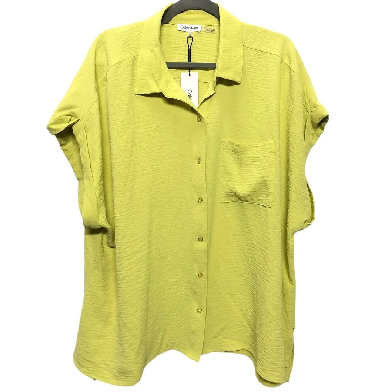 Top Short Sleeve By Calvin Klein In Yellow, Size: 1x Youthful Men's Anime