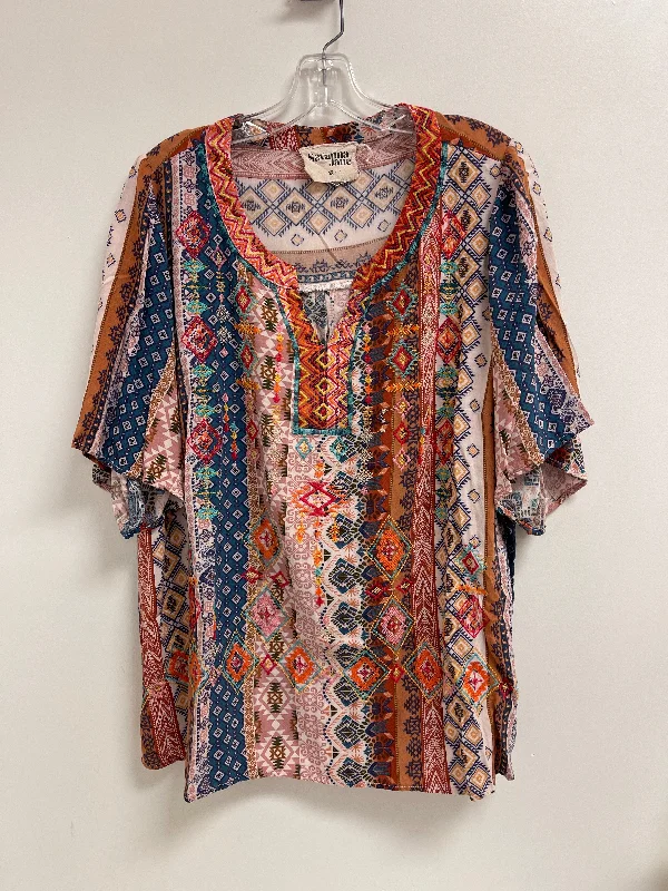 Top Short Sleeve By Savanna Jane In Multi-colored, Size: 1x Organic