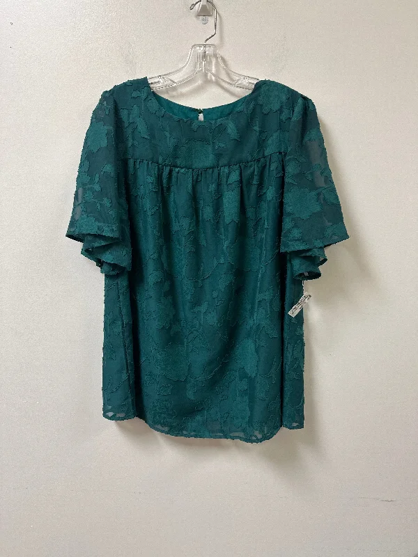 Top Short Sleeve By Clothes Mentor In Green, Size: L Casual Men's Short