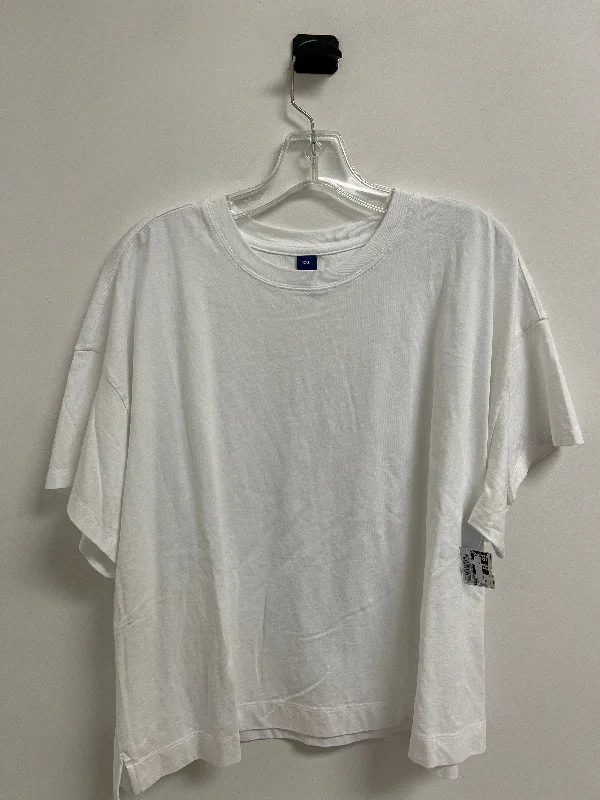 Top Short Sleeve By Old Navy In White, Size: 2x Vacation