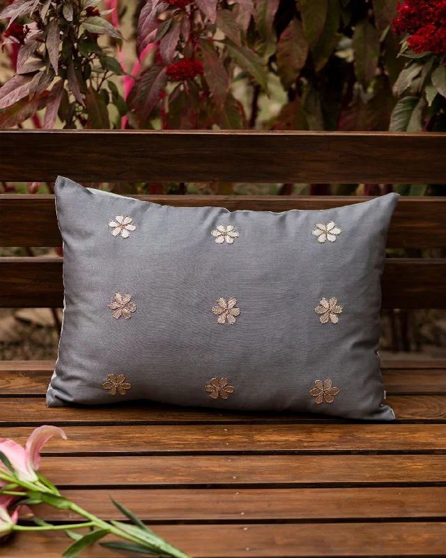 Izar Cushion Cover - Soft Grey Street